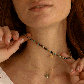 Colier din aur galben de 14K, pandant smiling face si turcoaz african